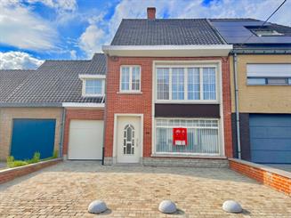 Rijwoning Te koop Izegem